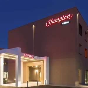 Hampton By Hilton East Otel Roma
